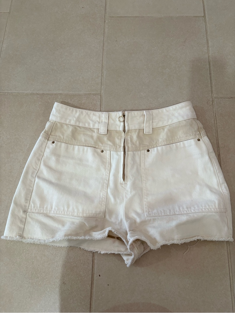 ba&sh Two Tone High Rise Denim Shorts Cream Beige O-Ring Raw Hem M utility